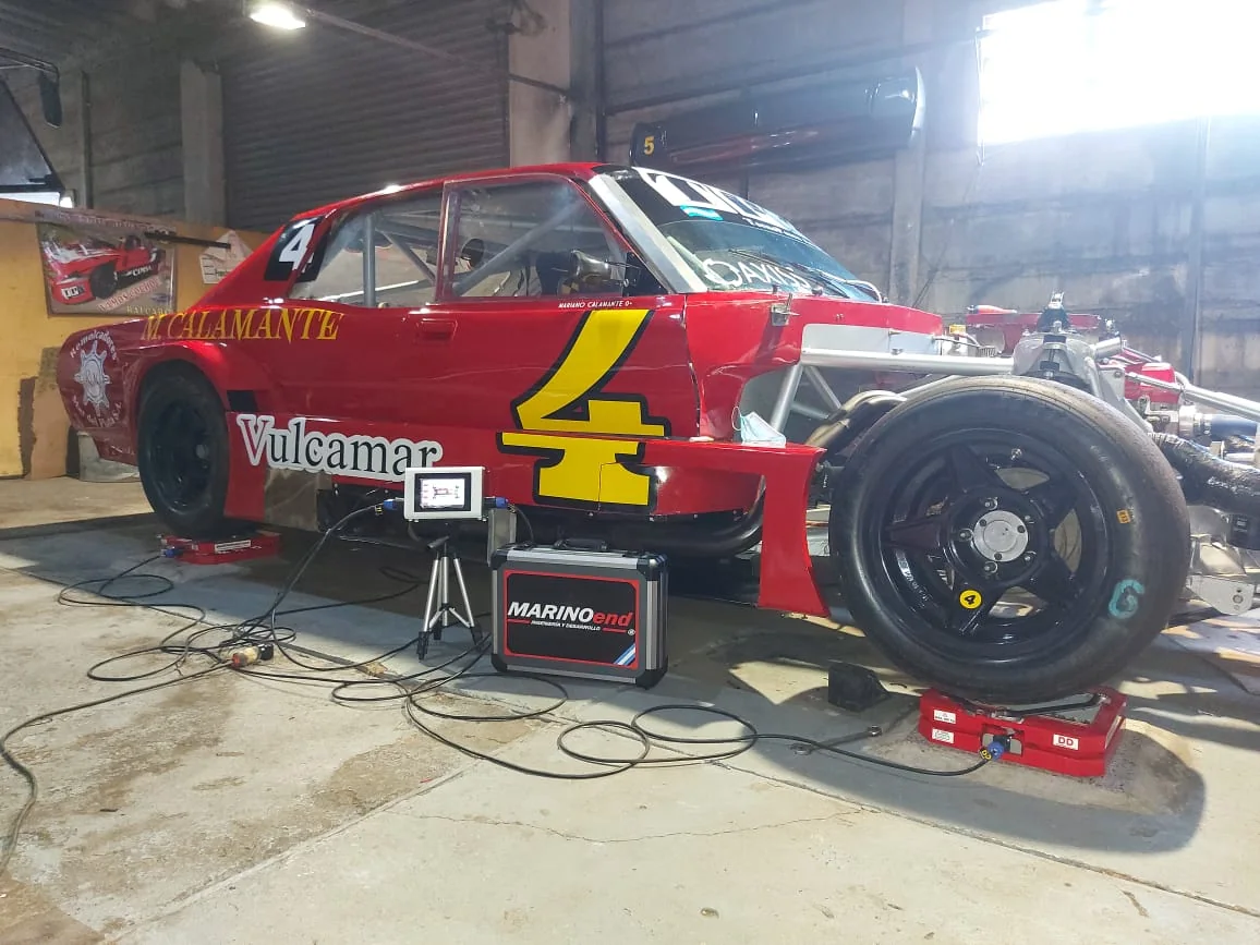 Auto numero 4 en balanzas — MarinoEND en competición