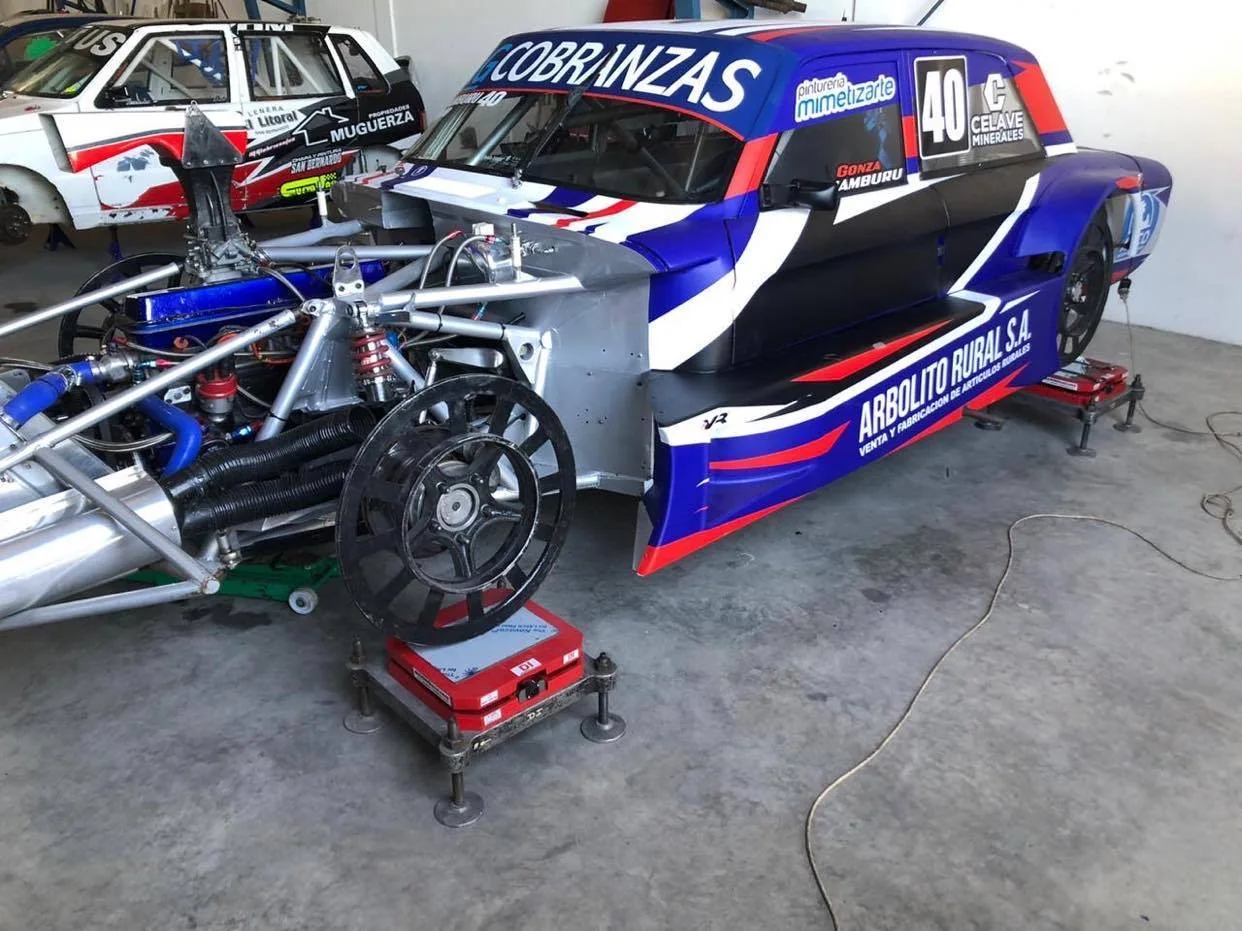Auto cobrinas en balanzas — MarinoEND en competición