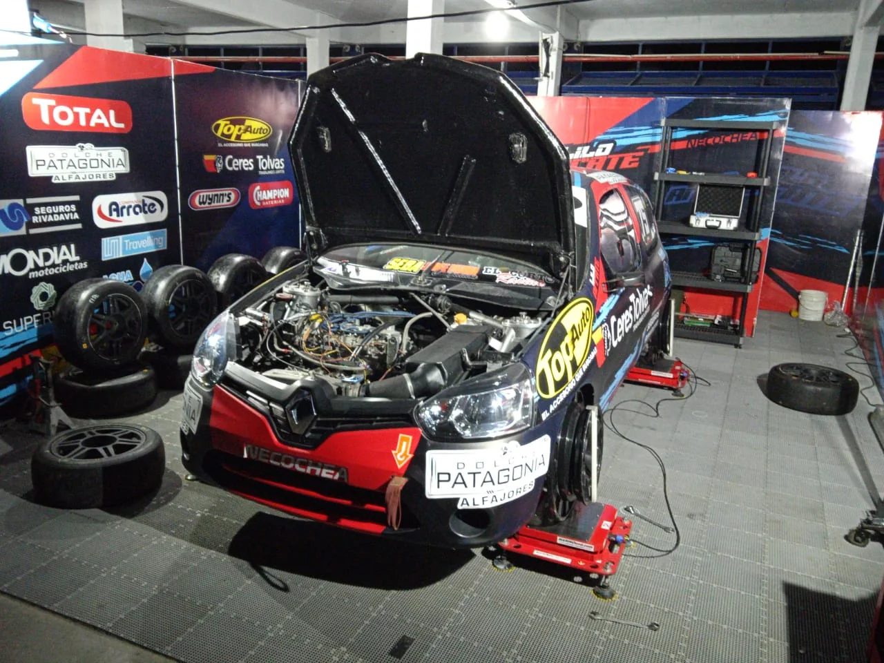 Auto top auto en balanzas — MarinoEND en competición