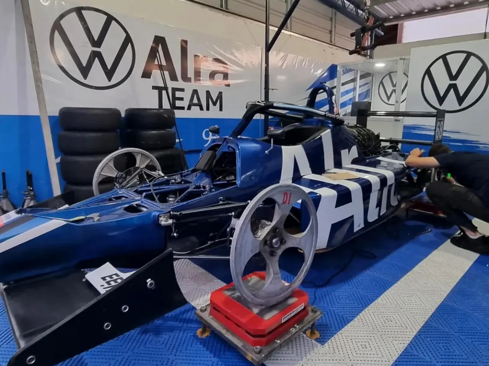 Formula alra team en balanzas — MarinoEND en competición