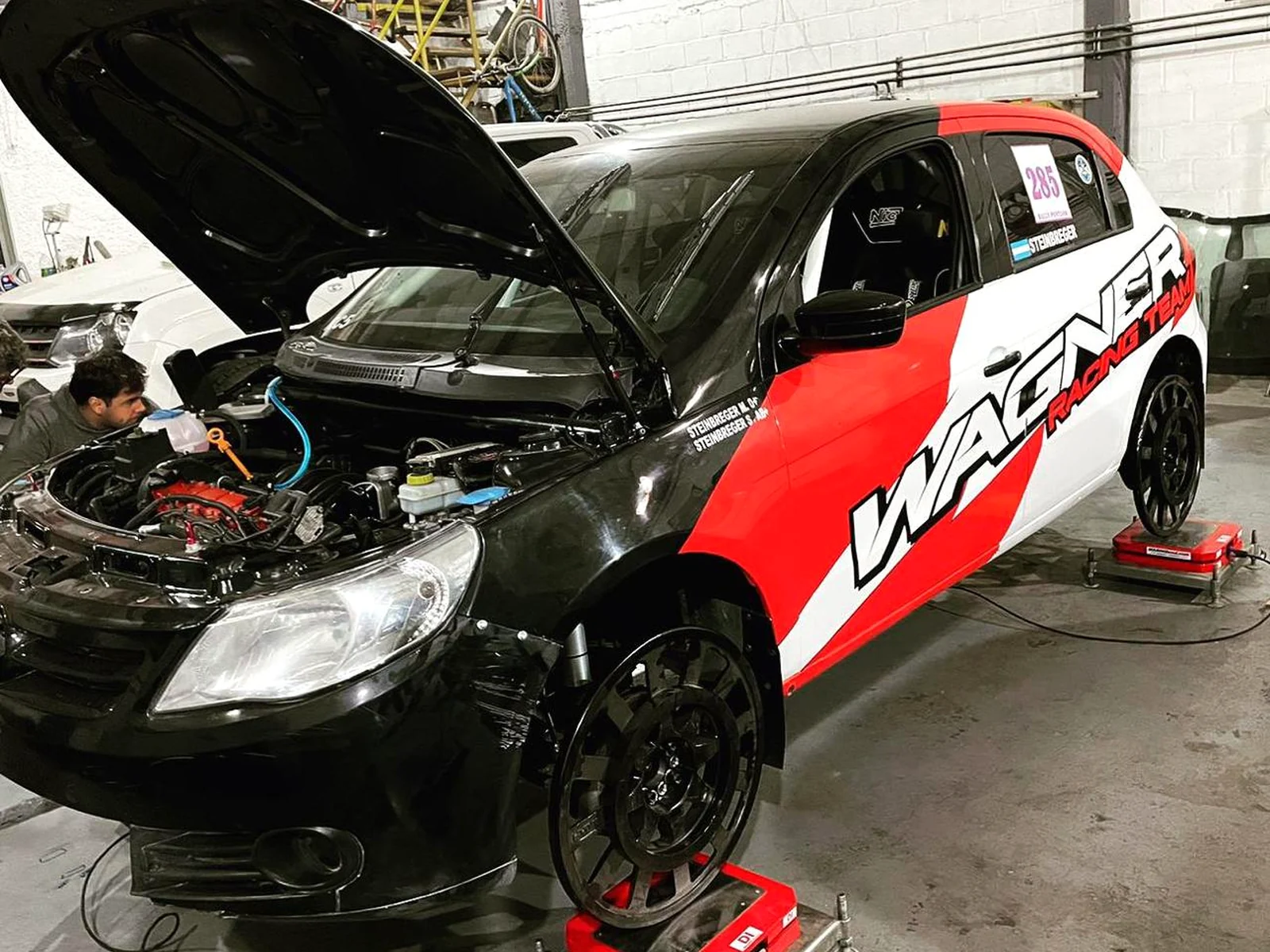 Auto wagen racing en balanzas — MarinoEND en competición